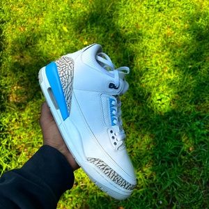 Jordan retro 3 “UNC”